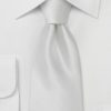 Stropdas satijn wit