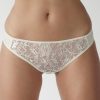 Chloe kanten string 14-601