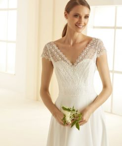 Bianco Evento korte trouwjurk Bornea