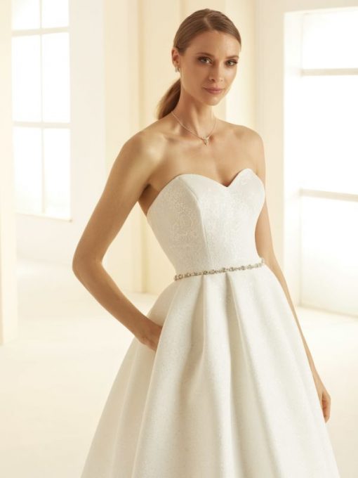 Bianco Evento Isolde strapless bruidsjurk kanten lijfje