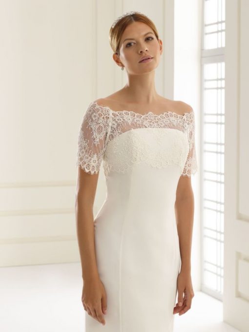 Bianco Evento bolero van kant met boothals E148