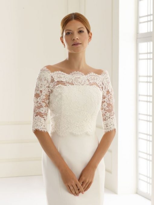 Bianco Evento kanten top bolero met mouw en boothals E237