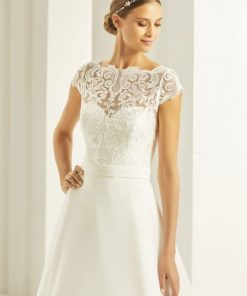 Bianco Evento kanten bolero top E269