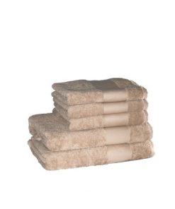 Handdoek taupe met naam of tekst geborduurd