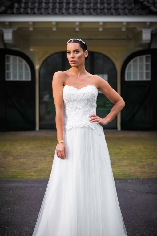 affezione tulle trouwjurk