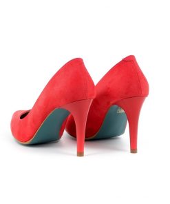 giulia red cardenal pump