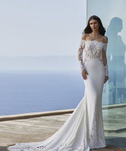 Della trouwjurk pronovias