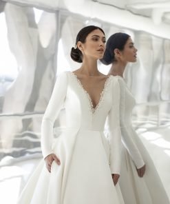Hepburn pronovias trouwjurk