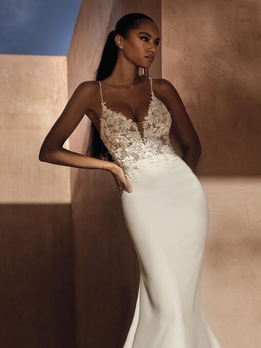 Pronovias Roman