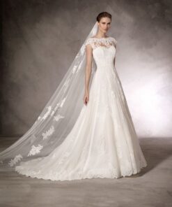 pronovias keyla