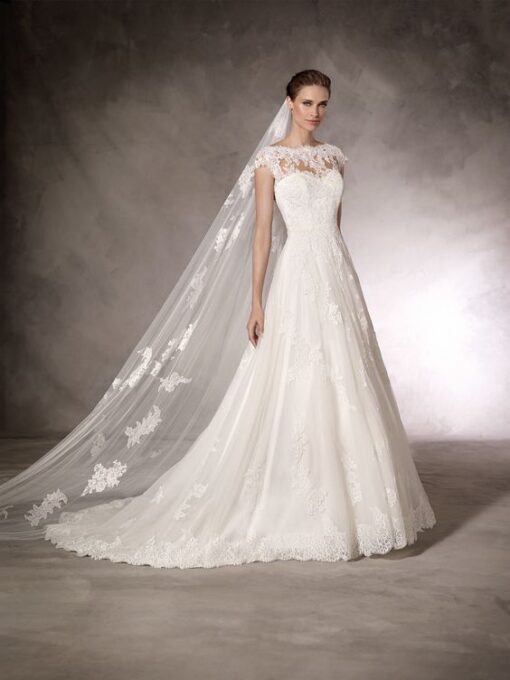 pronovias keyla
