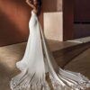 pronovias roman