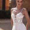 corset gemaakt van bloemenkant