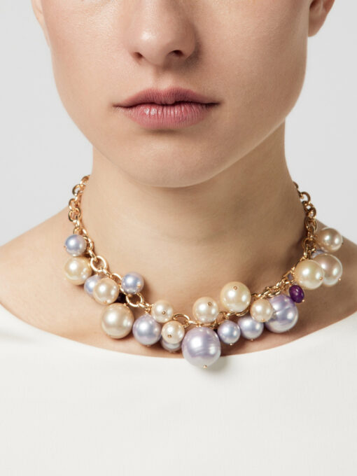 ketting met gekleurde parels