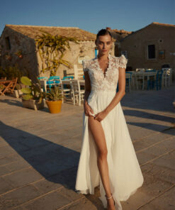 ellen modeca