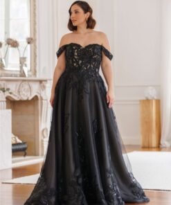 zwarte trouwjurk off shoulder