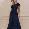 navy jurk moeder van de bruid off shoulder